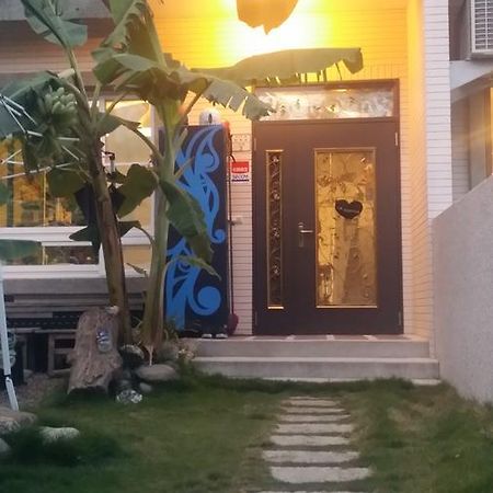 Taitung 臺東火車站 黎亞兒民宿liyar House 青旅客棧 المظهر الخارجي الصورة